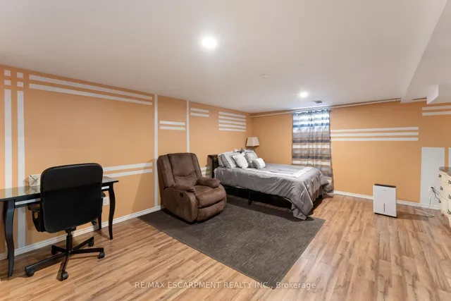 Additional image 34 of 425 Greenhill Ave