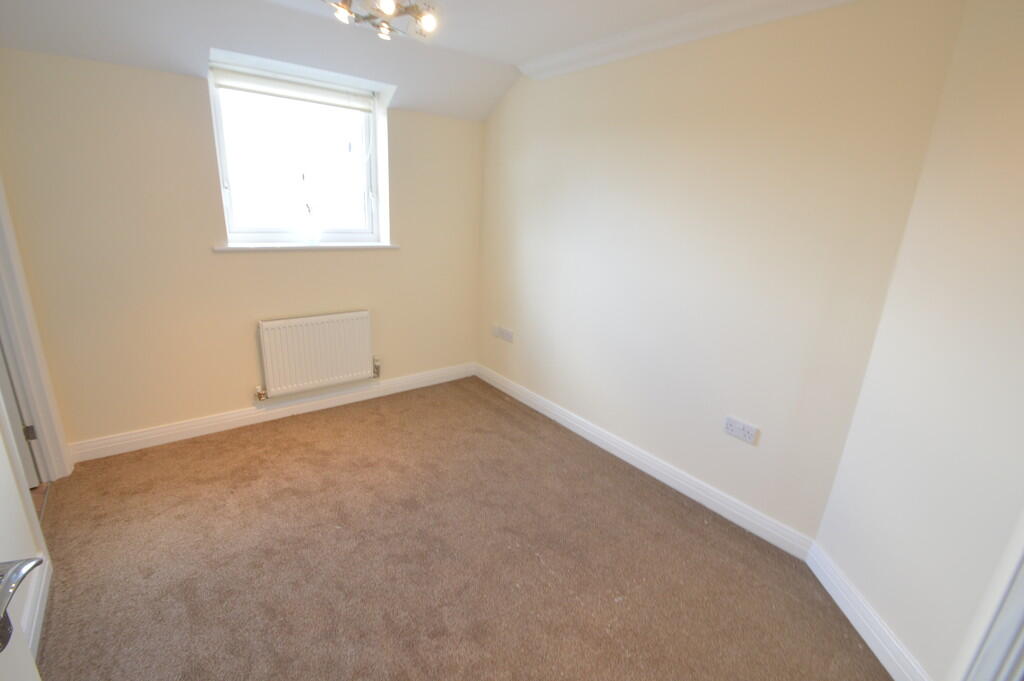 Additional image 5 of Berwick Place, Welwyn Garden City.