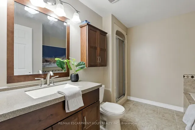 Additional image 17 of 800 Upper Paradise Rd Unit 40