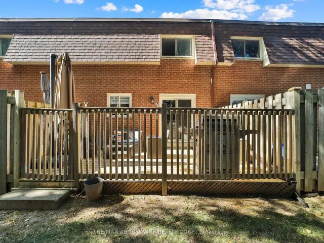 Additional image 40 of 371 Bronte St Unit 3