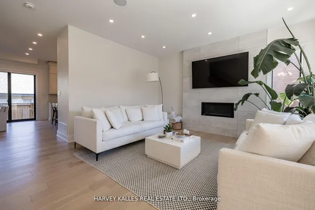 Additional image 6 of 121 Fiddlers Green Rd Unit 1