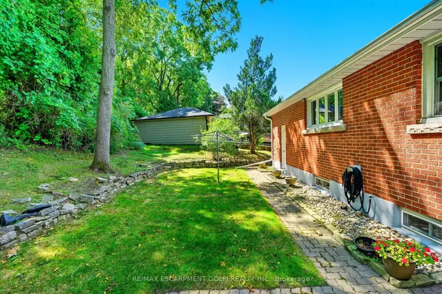 Additional image 30 of 894 Bishop Pl