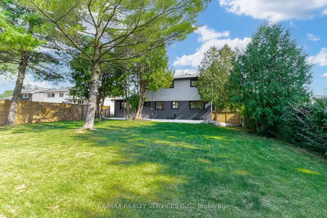 Additional image 38 of 5133 Cherryhill Cres