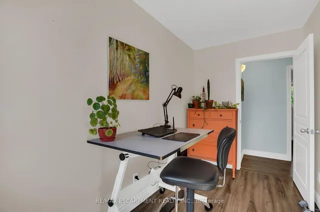 Additional image 30 of 22 Liberty St