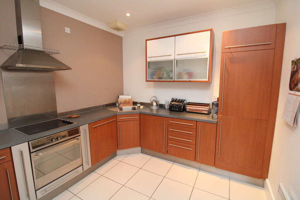 Additional image 5 of St James Place, 34 George Road