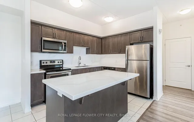 Additional image 16 of 640 Sauve St Unit 313