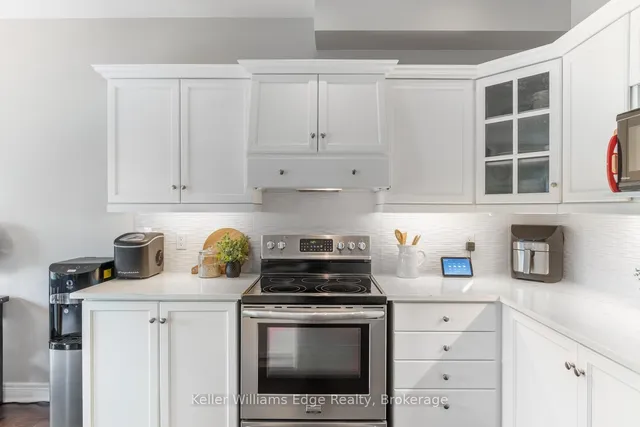 Additional image 10 of 4003 Medland Dr