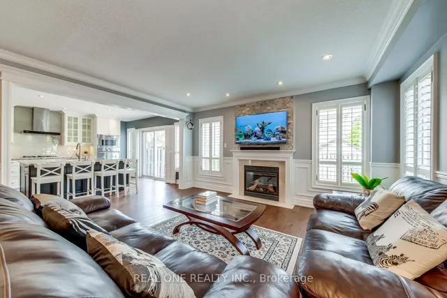 Additional image 5 of 5803 Page Cres