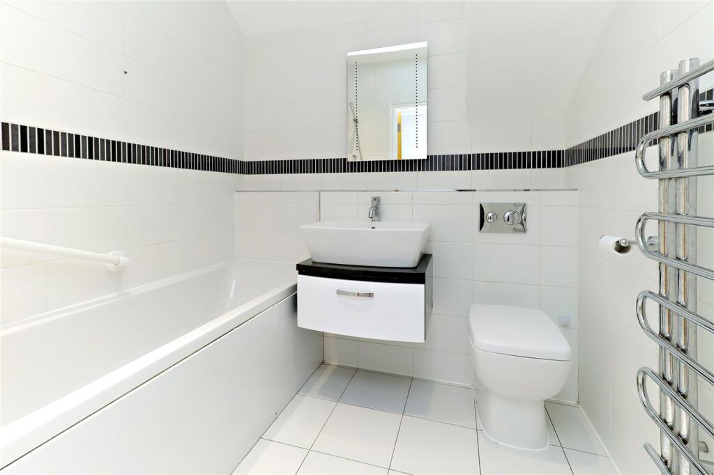 Additional image 11 of The Forresters, Harpenden, Hertfordshire, AL5