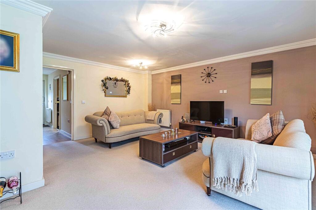 Additional image 4 of Centaures Square, Frogmore, St Albans, Hertfordshire, AL2