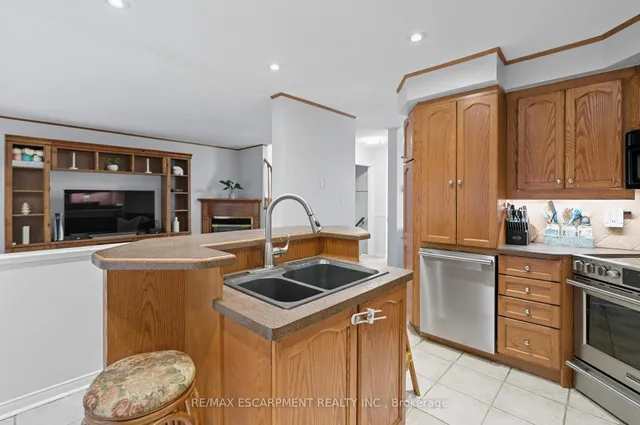 Additional image 15 of 2425 Headon Forest Dr