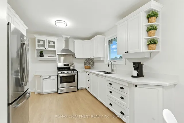 Additional image 6 of 1423 Thornton Rd