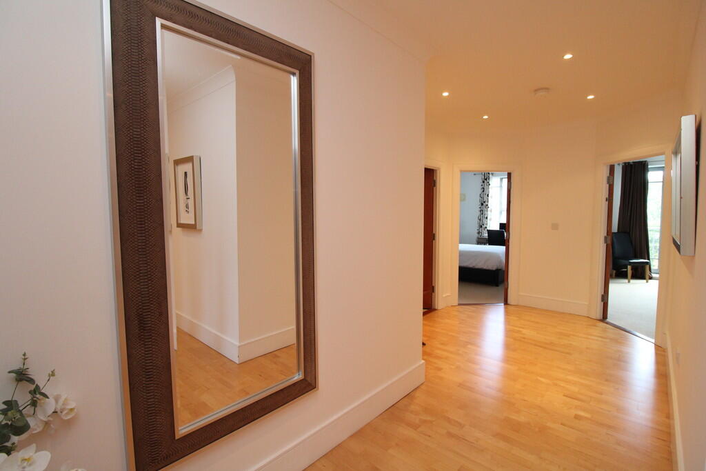 Additional image 11 of St James Place, 34 George Road