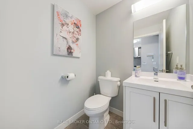 Additional image 7 of 2087 FAIRVIEW St Unit 606