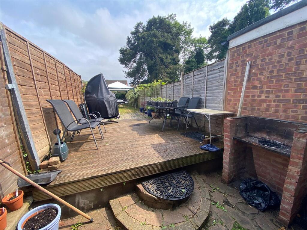 Additional image 18 of Dixons Hill Road, Welham Green, North Mymms