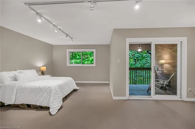 Additional image 21 of 1560 Kerns Rd Unit 7