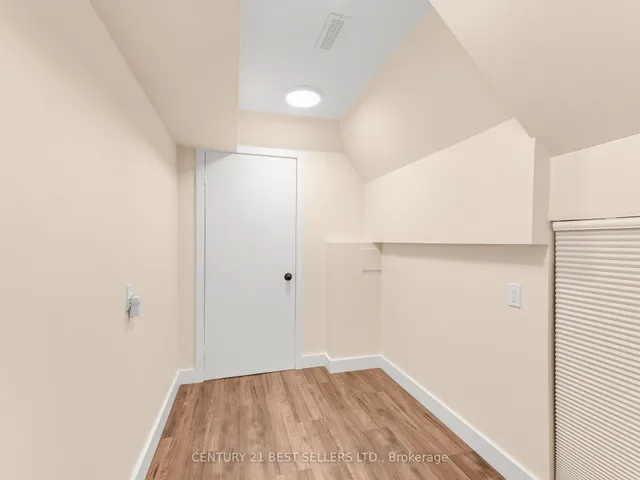 Additional image 31 of 643 Porter Way
