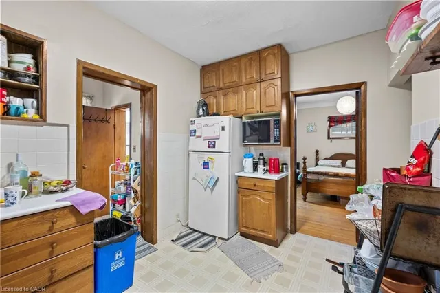 Additional image 14 of 49 Proctor Blvd