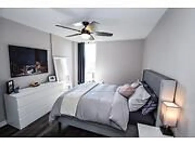 Additional image 24 of 75 Glenburn Crt Unit 811