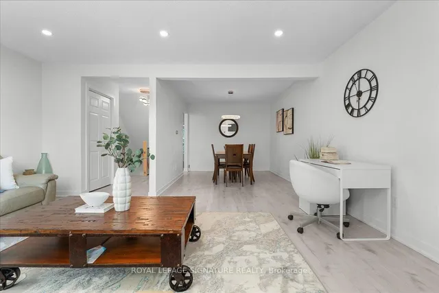 Additional image 17 of 384 Limeridge Rd Unit 11