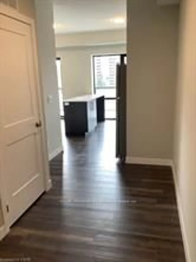 Additional image 3 of 15 Queen St Unit 714