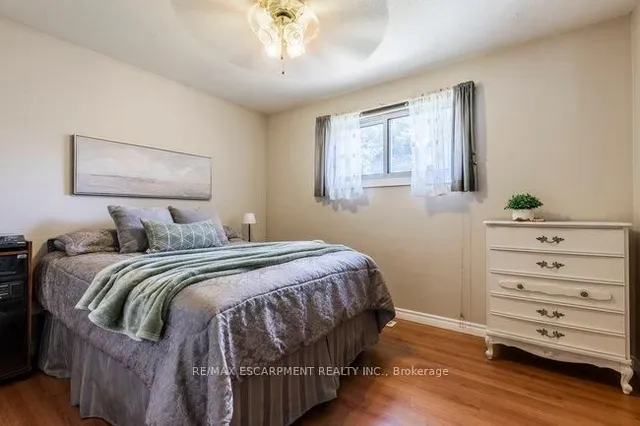 Additional image 35 of 45 Fonthill Rd