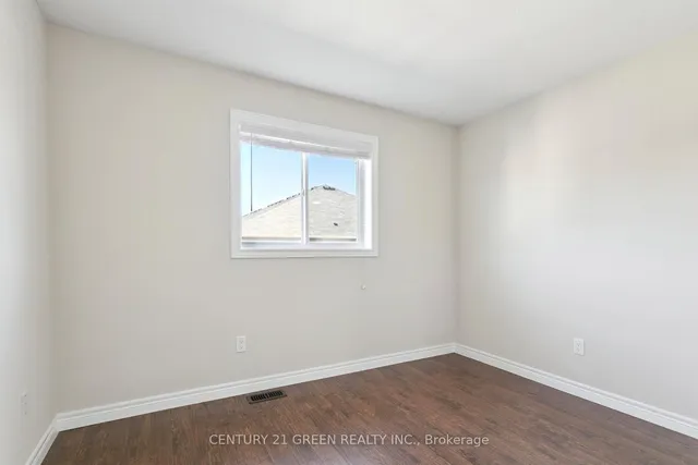 Additional image 30 of 50 Mosaic Dr