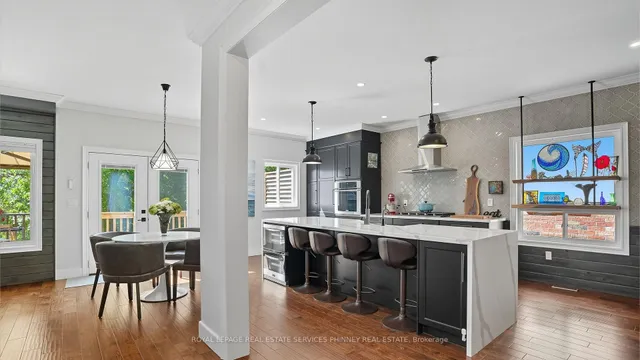 Additional image 11 of 47 Livingstone Dr