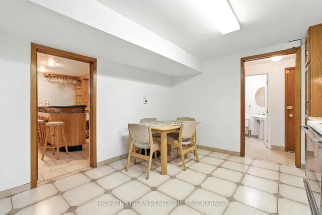 Additional image 37 of 20 Woodside Dr