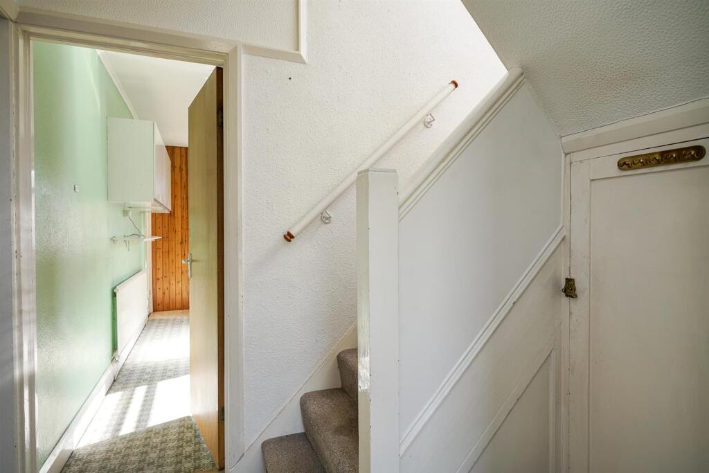 Additional image 10 of Oakwood Drive, St Albans