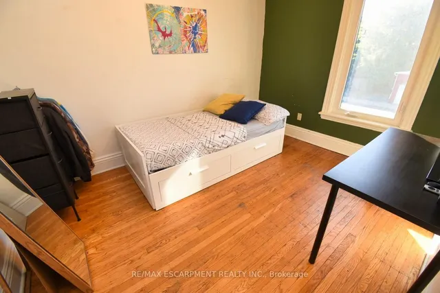 Additional image 30 of 150 Victoria Ave