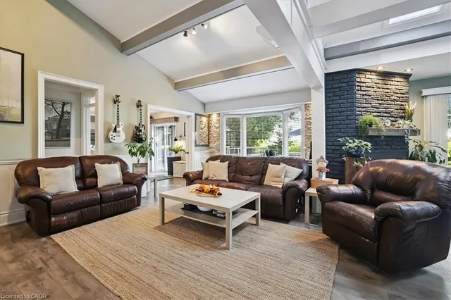 Additional image 7 of 3125 Guyatt Rd