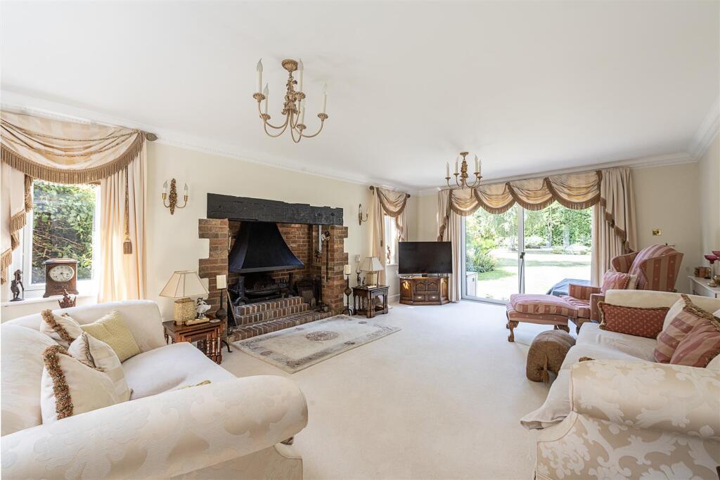 Additional image 2 of Blackmore Way, Blackmore End