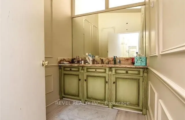 Additional image 18 of 22 West Park Ave