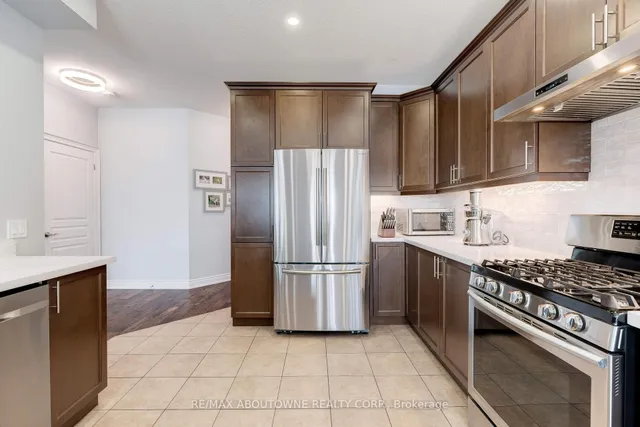 Additional image 11 of 23 Colorado Blvd