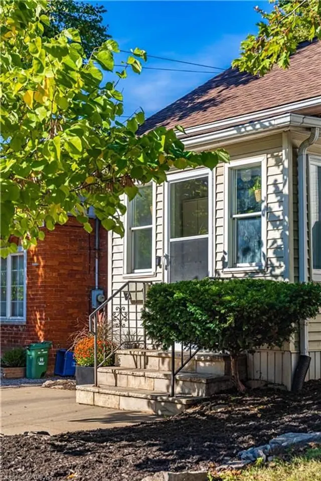 Additional image 2 of 163 Ferrie St