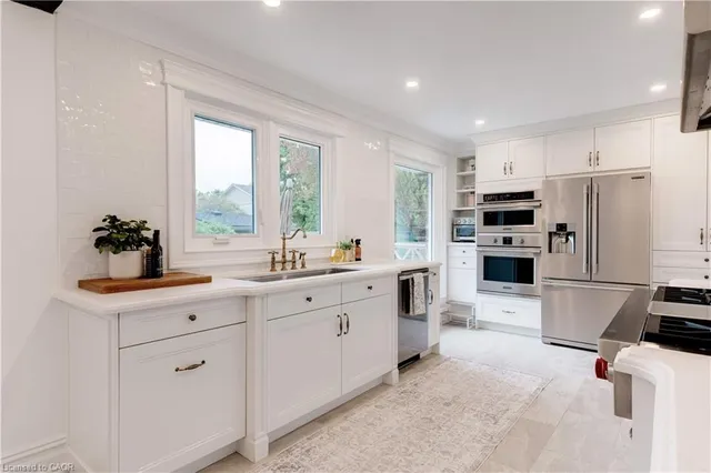 Additional image 40 of 4190 Spruce Ave