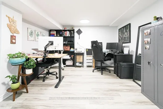 Additional image 25 of 153 East 16th St