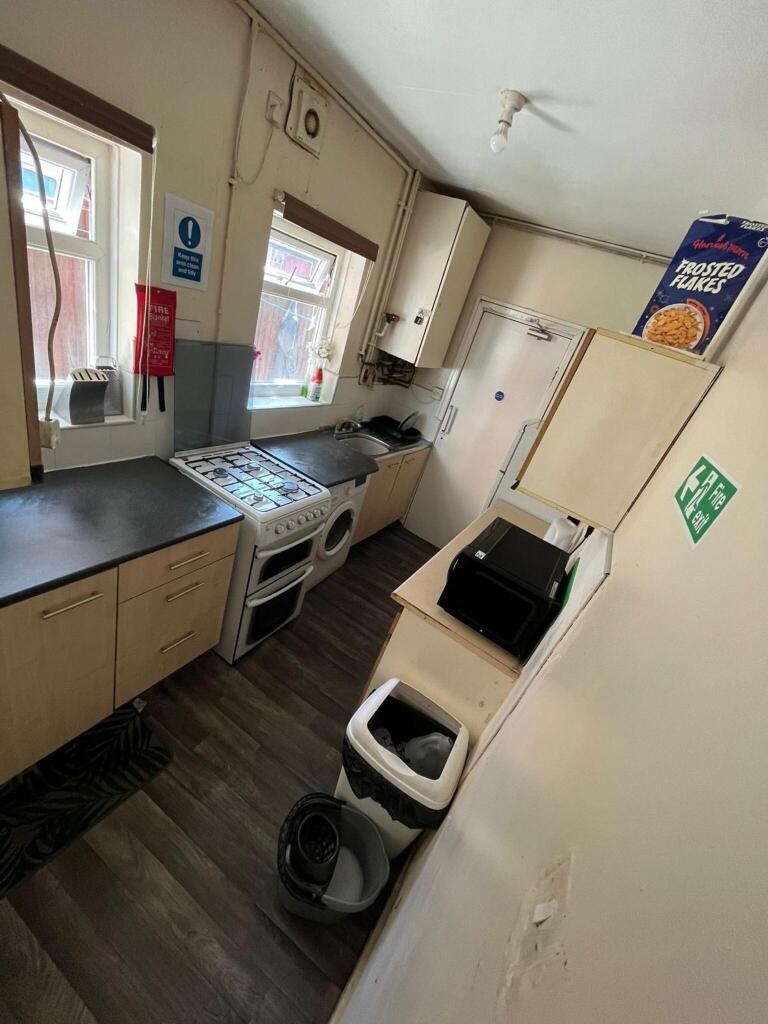 Additional image 4 of Room Available, Clifton Road, Balsall Heath, B12