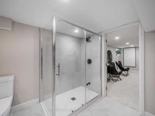 Additional image 32 of 187 Rosslyn Ave