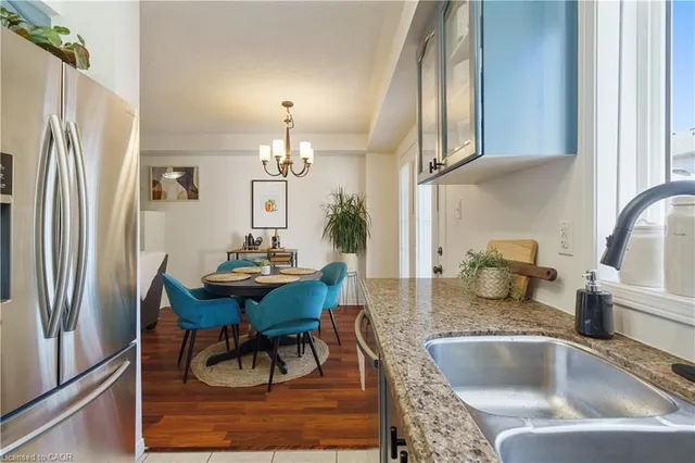 Additional image 25 of 14 Fox Run