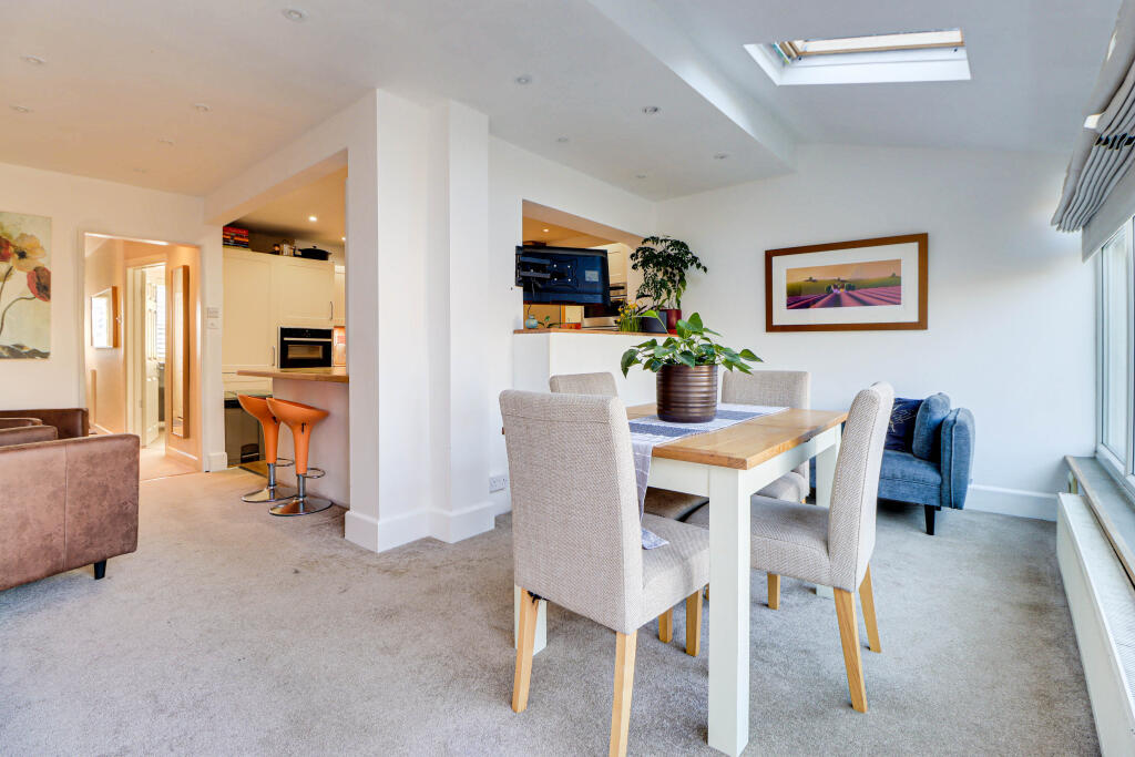 Additional image 9 of Oakwood Drive, St. Albans, AL4