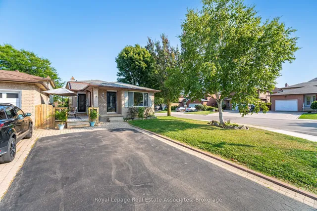 Additional image 2 of 225 Golfwood Dr