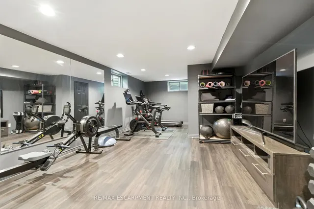 Additional image 41 of 26 PARKSHORE Pl