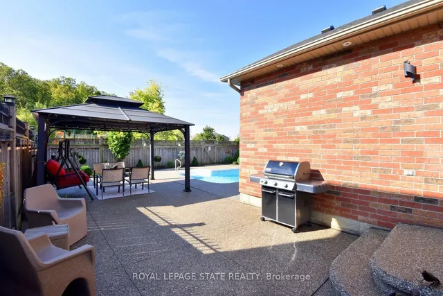 Additional image 48 of 12 Degrow Cres