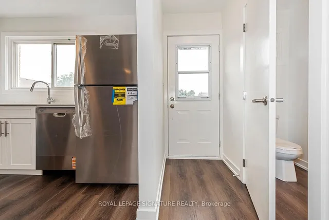 Additional image 5 of 20 Anna Capri Dr Unit 2