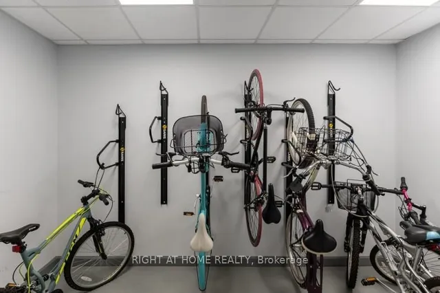 Additional image 19 of 77 Leland St Unit 520