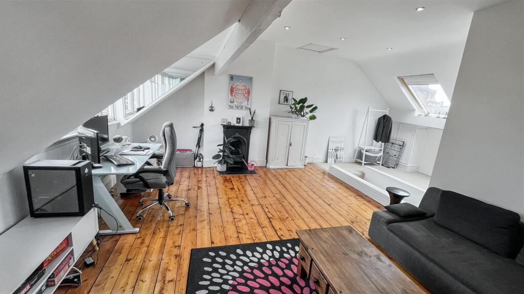 Additional image 24 of Greenhill Road, Moseley