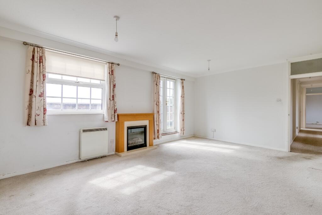 Additional image 6 of Longcroft House, Fretherne Road, Welwyn Garden City, Hertfordshire, AL8 6PZ