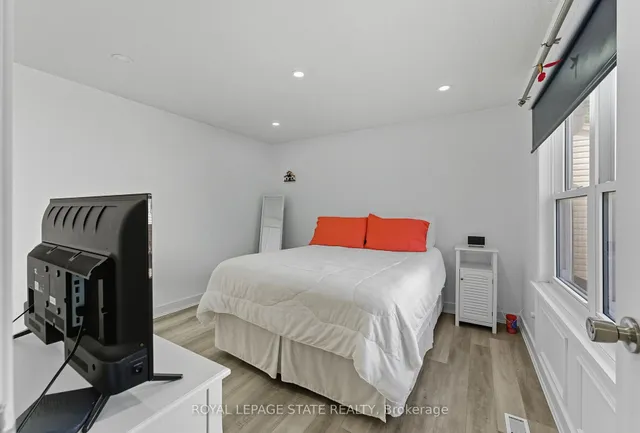 Additional image 18 of 1300 Upper Ottawa St Unit 6